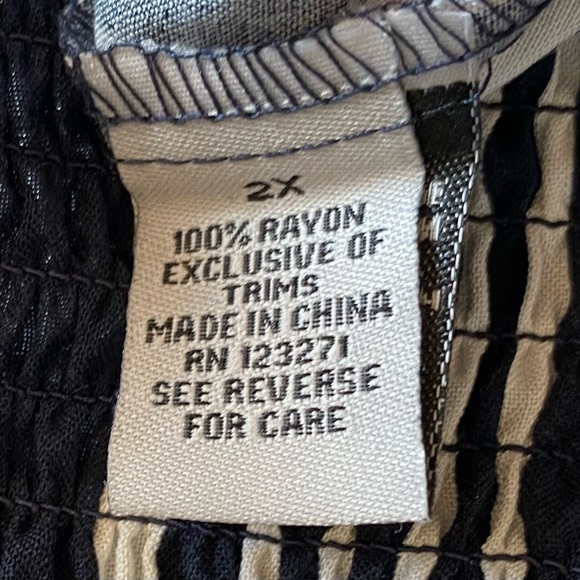 J Is For Justify off Shoulder Jumpsuit Romper - Picture 6 of 7